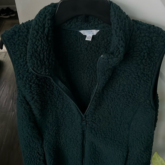 Jackets & Coats Time And True Jadeemerald Green Fleece Vest Poshmark